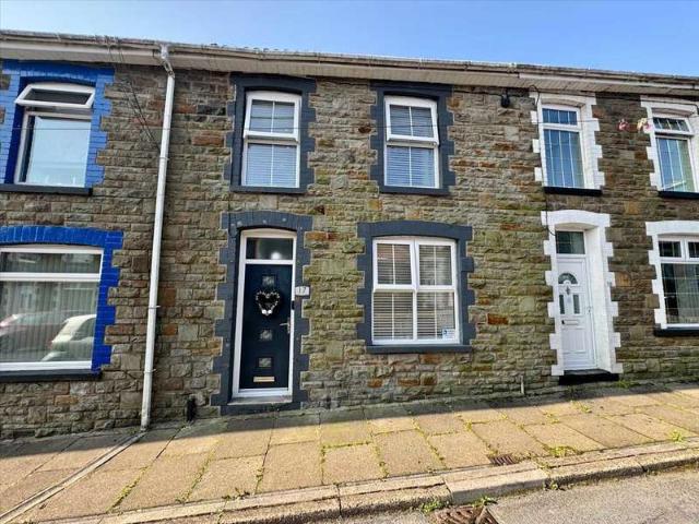 Cottage for sale in Ogmore Valley, Evanstown