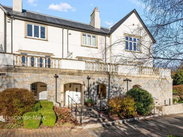 Cottage for sale in Strode, Devon
