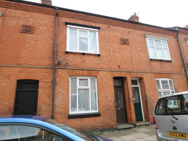 Terraced House for rent in Leicester, Clarendon Park