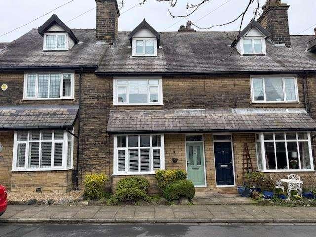 Cottage for sale in Greengates, West Yorkshire