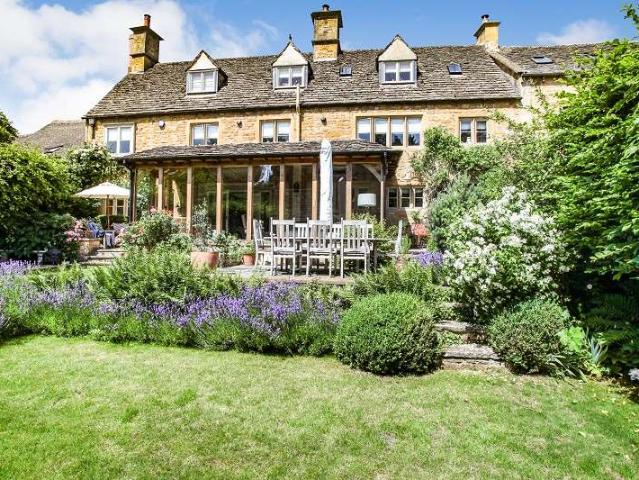 Cottage for sale in Fossebridge, Gloucestershire