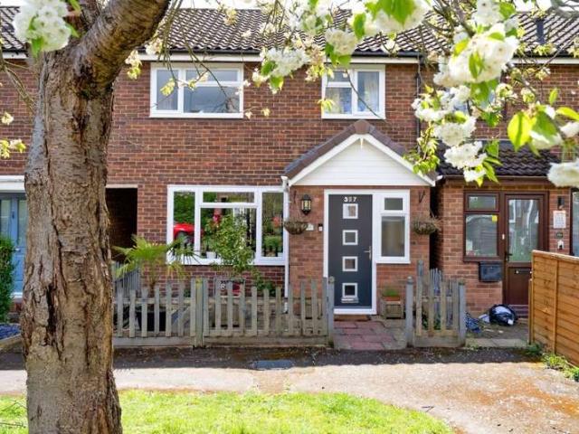 Terraced House for sale in Slough