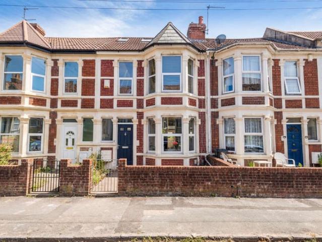 Cottage for sale in Feckenham, City Of Bristol