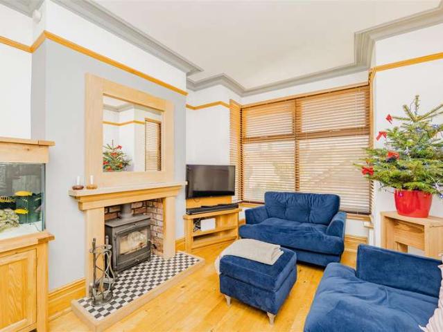 Cottage for sale in Gibbonsdown, Barry