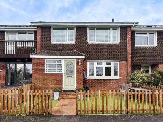 Cottage for sale in Portchester, Fareham
