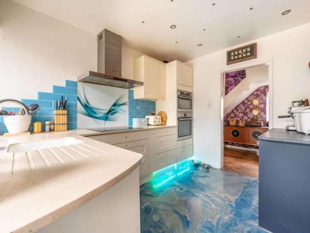 Terraced House for sale in Walthamstow, Higham Hill Terraced House for sale in Walthamstow, Higham Hill