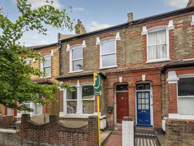 Terraced House for sale in Putney, Wandsworth