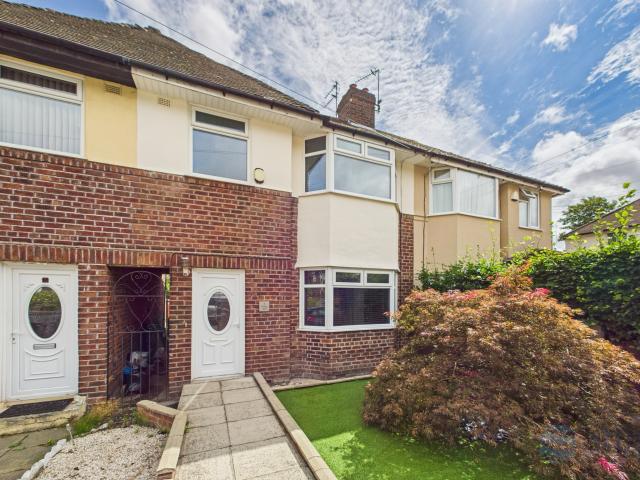 House for rent in Calderstones