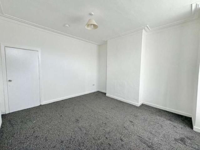 Cottage for rent in Harehills, West Yorkshire