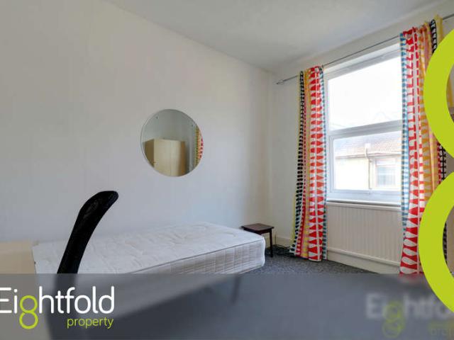 Cottage for rent in Round Hill, Brighton & Hove