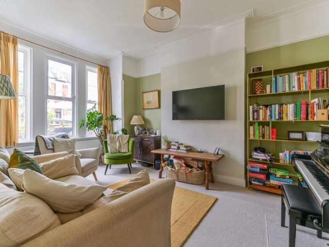 Terraced House for sale in South Norwood, South Norwood