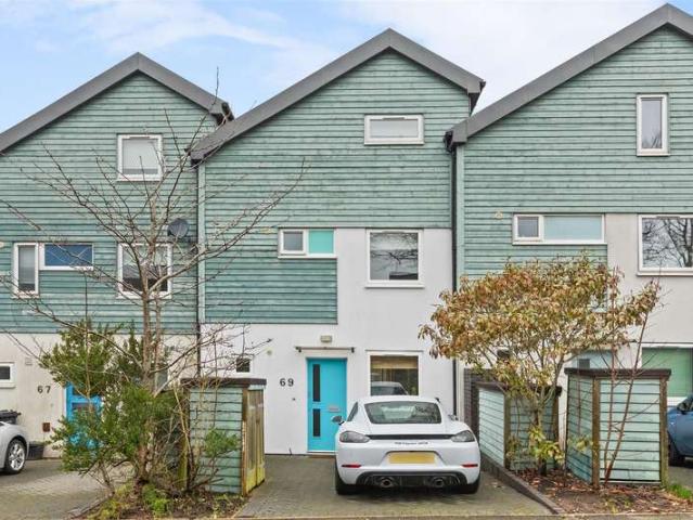 Cottage for sale in Bevendean, Brighton & Hove