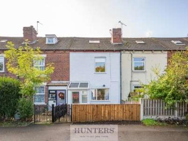 Cottage for sale in Hollinhurst, Leeds