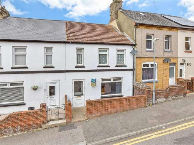 Cottage for sale in Buckland, Ash