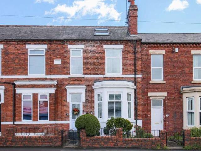 Cottage for sale in Eastmoor, West Yorkshire
