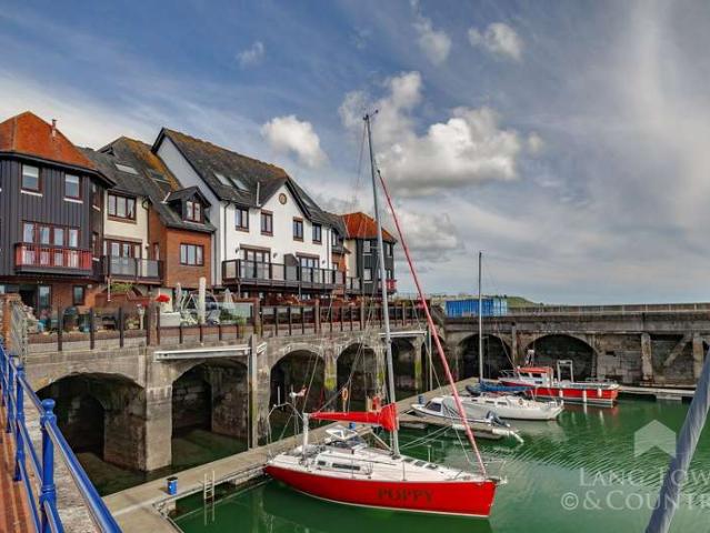 Cottage for sale in West Hoe, Mount Wise