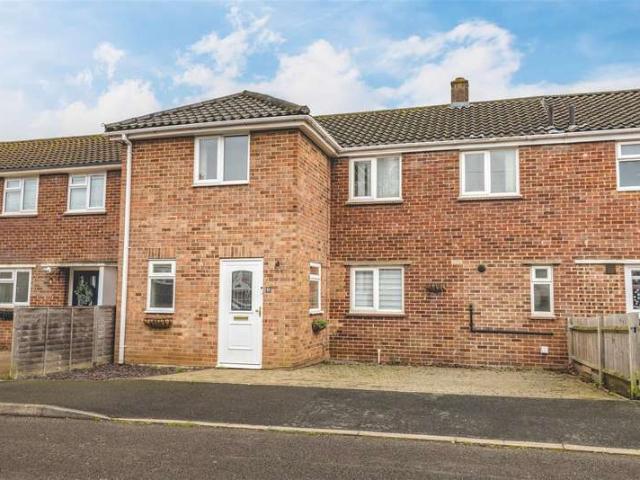 Cottage for sale in Clewer Village, Windsor