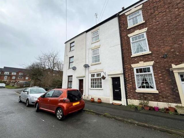 Cottage for sale in Bollinbrook, Macclesfield