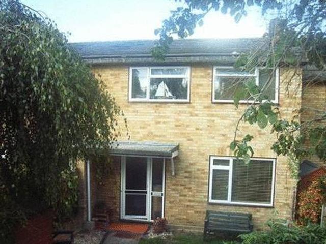 House for rent in Surrey