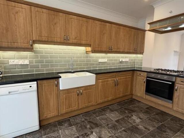 Cottage for rent in Parrs Wood, Georgia