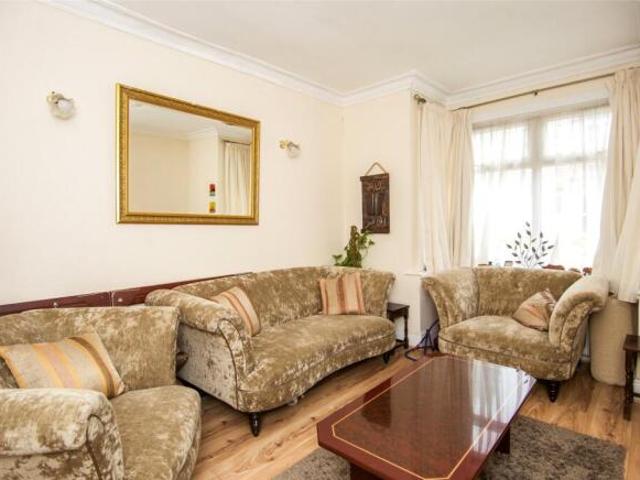 Cottage for rent in Cat Hill