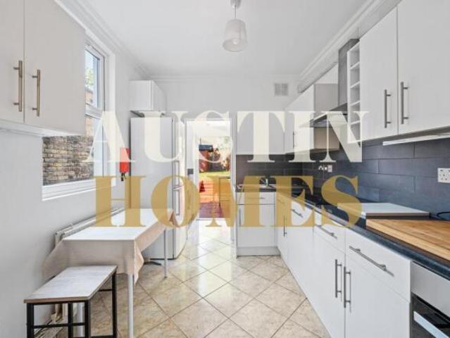 Cottage for rent in Cat Hill