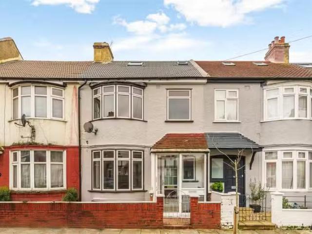 House for rent in London Borough of Merton, Collier's Wood