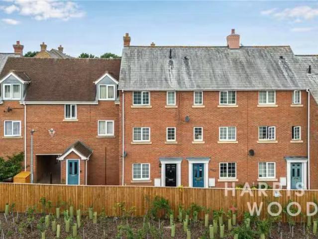 House for rent in Mile End, Fordham Heath