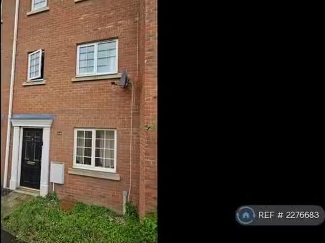 House for rent in Mile End, Fordham Heath
