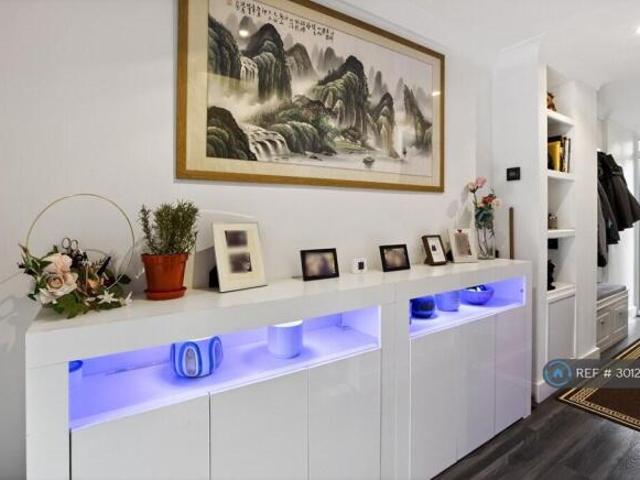 Cottage for rent in Cat Hill