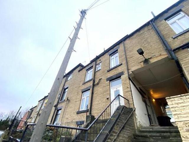 House for rent in Batley, West Yorkshire
