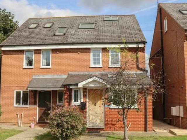 House for rent in Hampshire