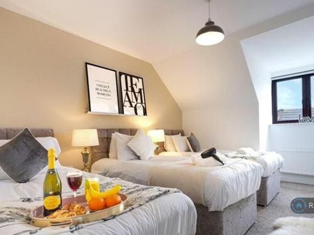 House for rent in Lyons, Greater London