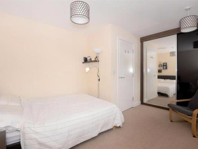 Cottage for rent in Cat Hill