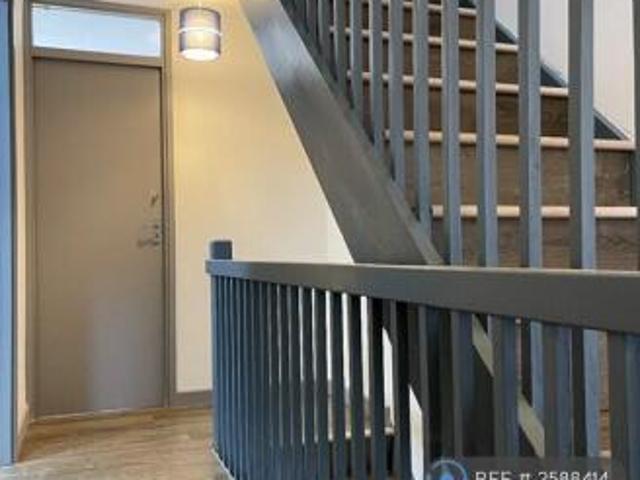 Cottage for rent in Cat Hill