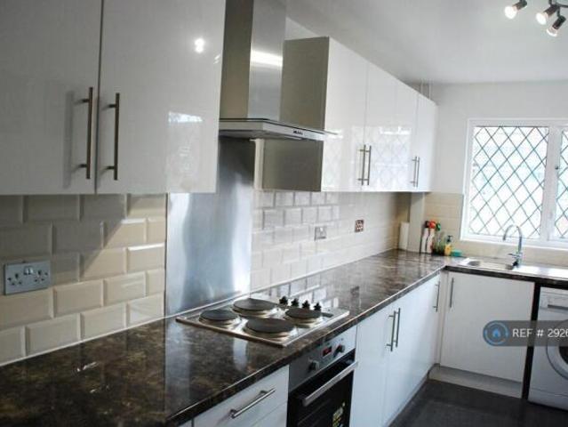 Cottage for rent in Cat Hill