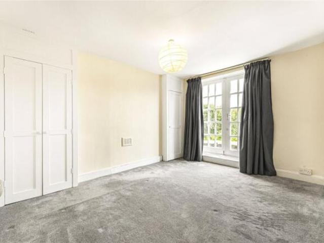 Cottage for rent in Cat Hill