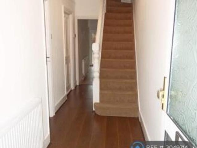 Cottage for rent in Cat Hill