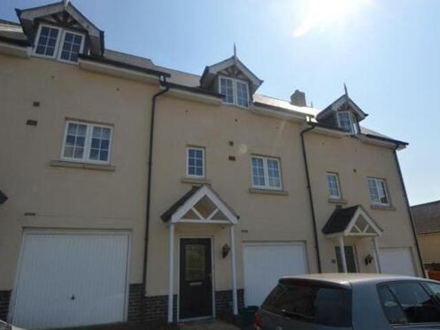 House for rent in Mile End, Fordham Heath