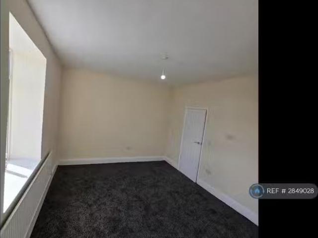 House for rent in Halifax, West Yorkshire