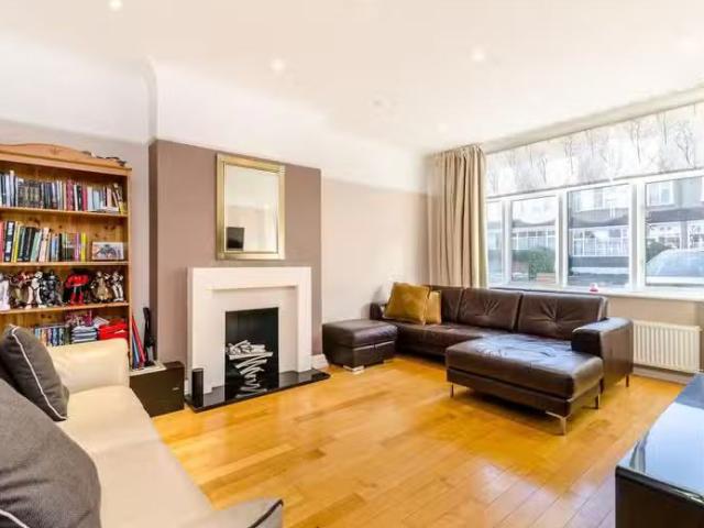 House for rent in London Borough of Bromley, Greater London