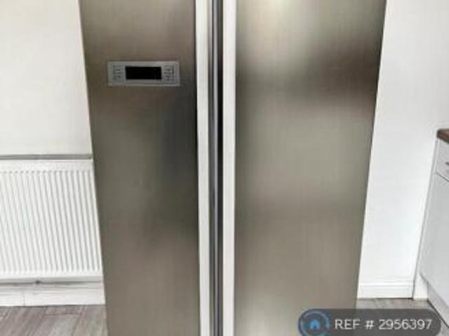 Cottage for rent in Eltham, Greater London