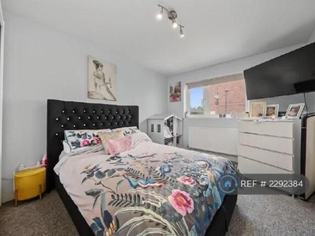 Cottage for rent in Cat Hill