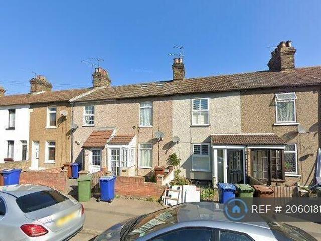 House for rent in Badgers Dene, Grays