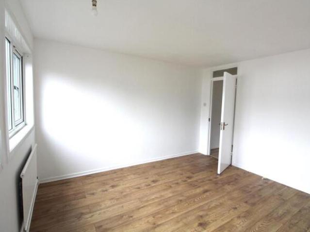 Cottage for rent in Tottenham, Greater London