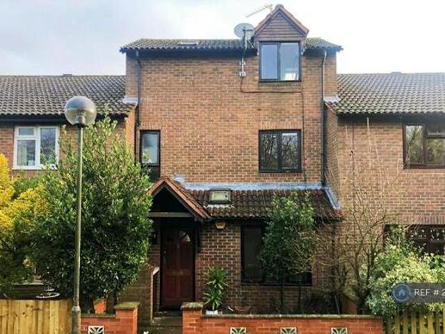 House for rent in London Borough of Hounslow, Feltham