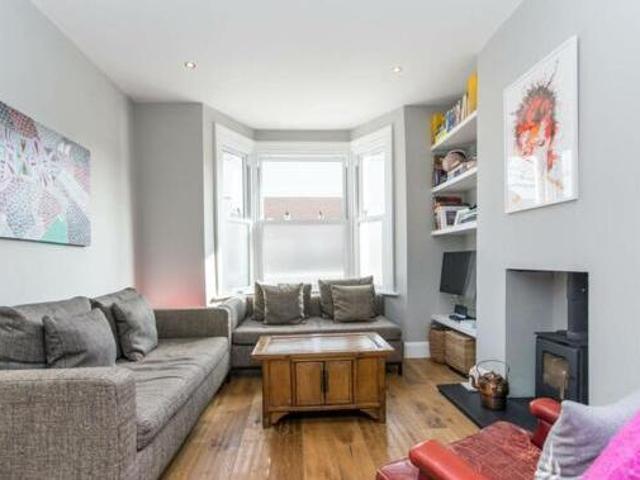 House for rent in Lyons, Greater London