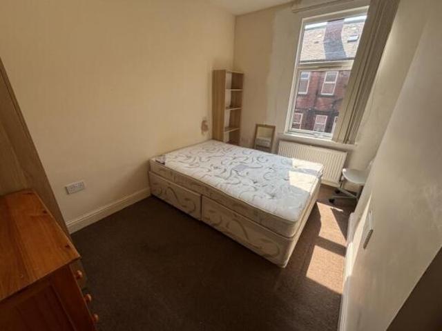 Cottage for rent in Headingley, West Yorkshire