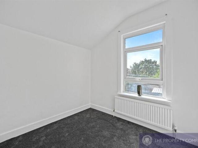 Cottage for rent in Cat Hill