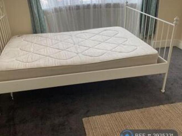 Cottage for rent in Cat Hill